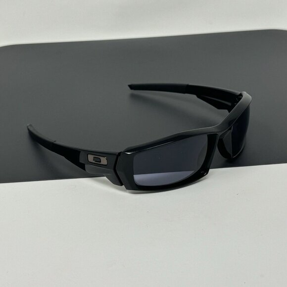 Oakley Canteen 1.0 Polished Black 1st Gen. Sunglasses